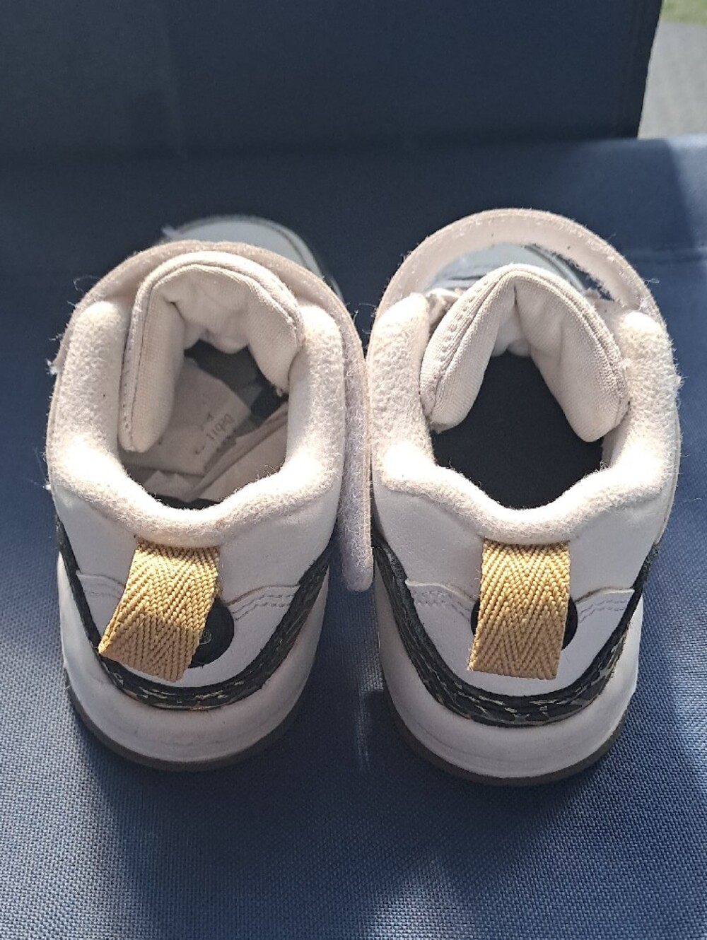 Jordan ,Kids White Athletic Sneakers with Black Accent Size 9C - Picture 6 of 10